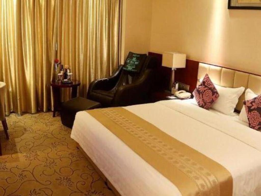 Chengdu Yinsheng International Hotel Supoqiao Luaran gambar