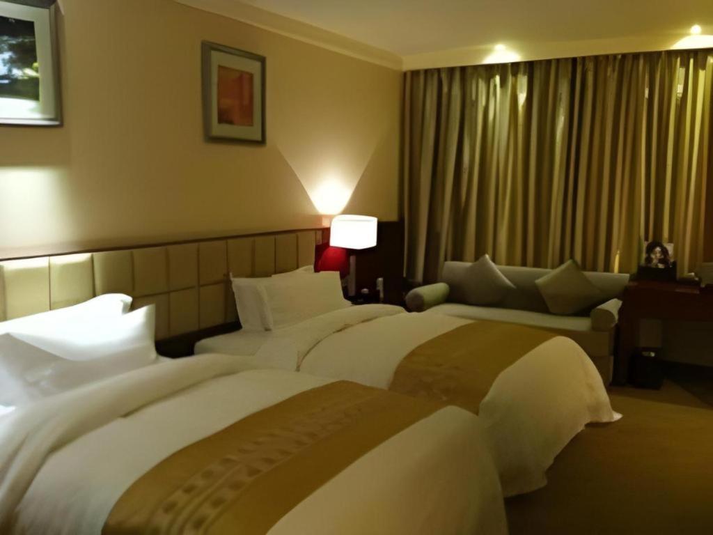 Chengdu Yinsheng International Hotel Supoqiao Luaran gambar