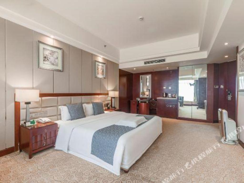 Chengdu Yinsheng International Hotel Supoqiao Luaran gambar