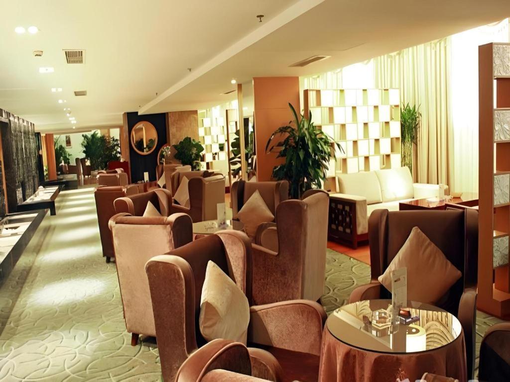 Chengdu Yinsheng International Hotel Supoqiao Luaran gambar